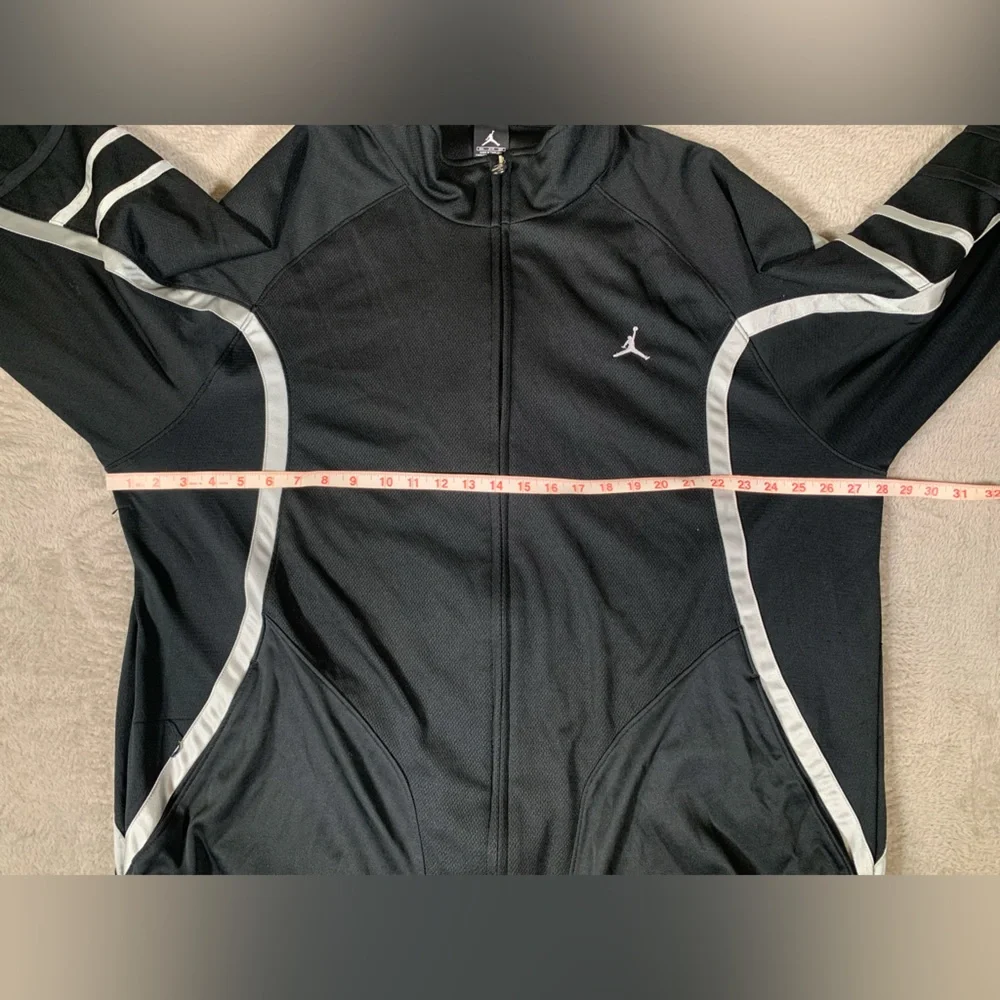 Nike‎ Air Jordan Jacket Men’s 3XL Black/Silver Full Zip Long Sleeve